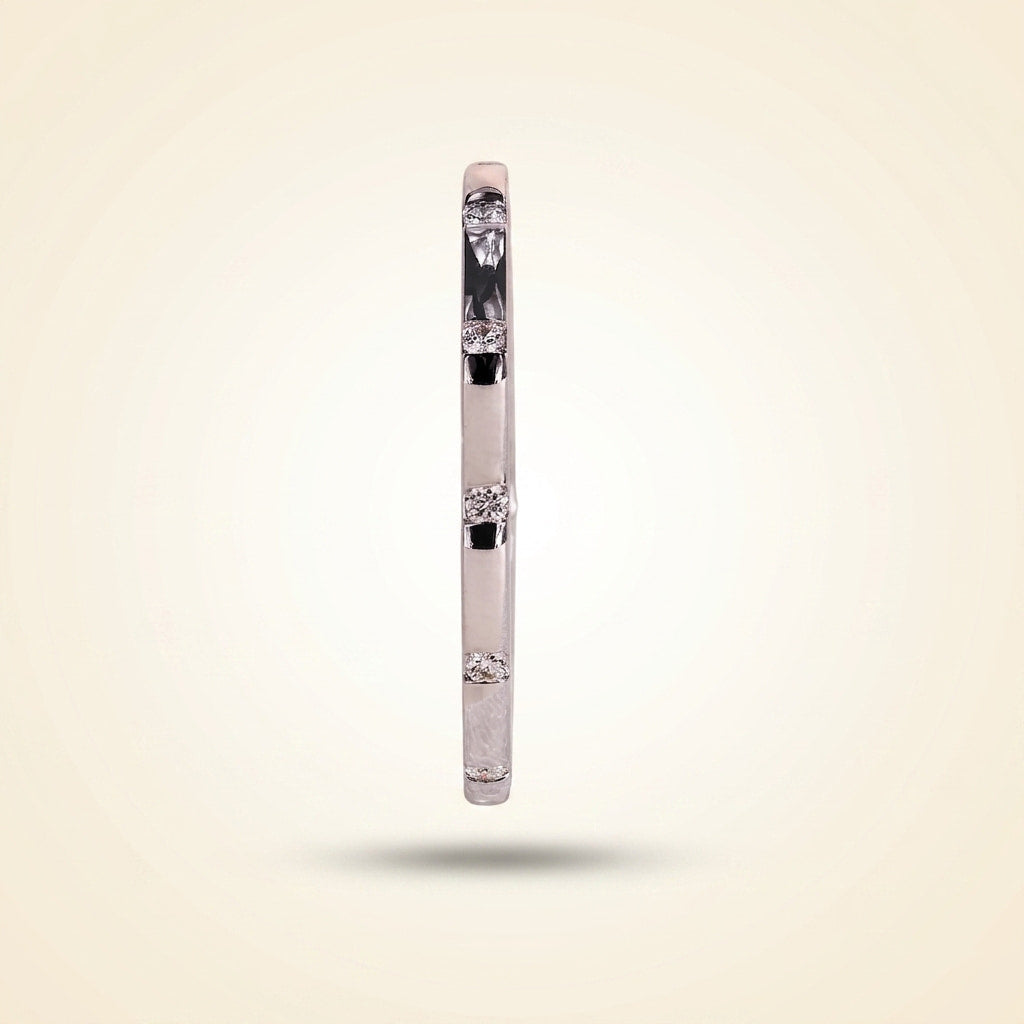 distant pavรฉ round diamond wedding band