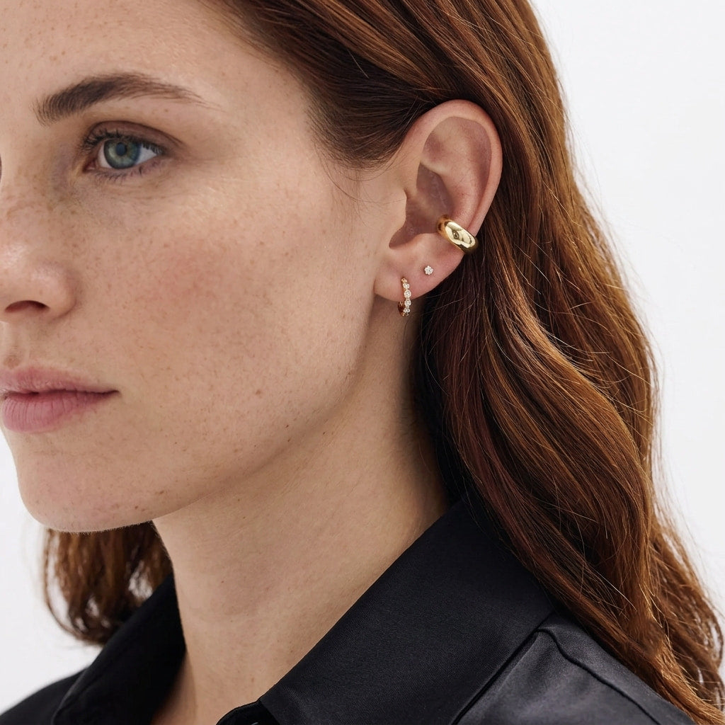 three-prong round diamond martini stud earrings
