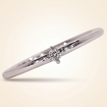 Single-Stone Solitaire Diamond Wedding Band