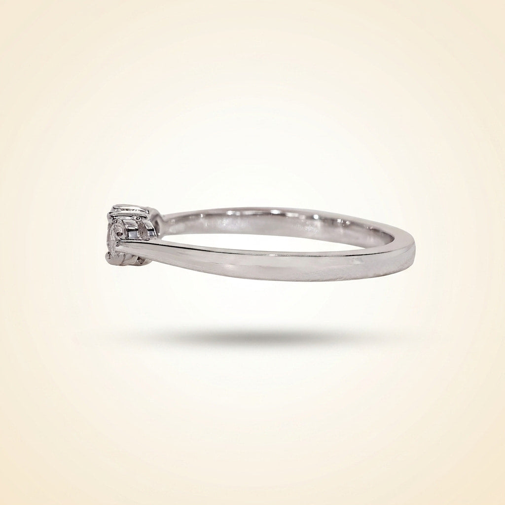 three-stone round diamond shared-prong band