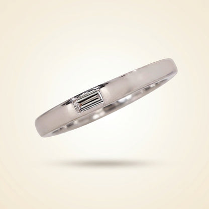 Single Flush-Set Baguette Diamond Solitaire Band