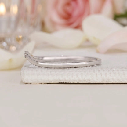 Curved Three-Stone Diamond Chevron Wedding Band in Gold