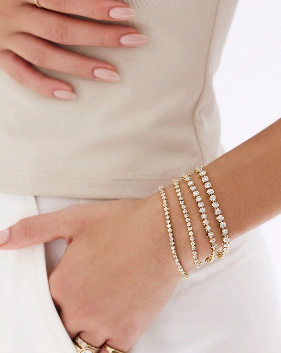 lab grown graduated bezel set diamond tennis bracelet