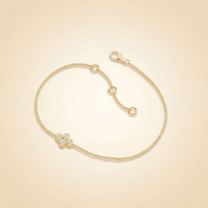 Round Quad Cluster Bezel Setting Delicate Chain Bracelet
