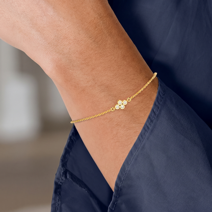 Round Quad Cluster Bezel Setting Delicate Chain Bracelet