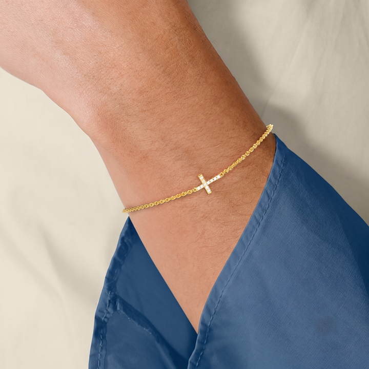 Pavé Diamond Sideways Cross Chain Bracelet in Gold