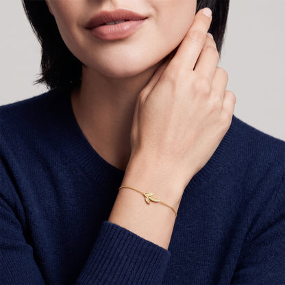 Pavé Diamond Olive Branch Chain Bracelet in Gold