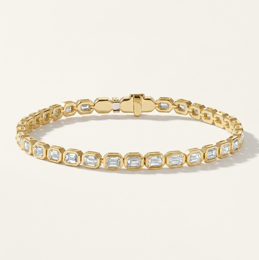 Bezel-Set Emerald Cut Diamond Tennis Bracelet in Gold