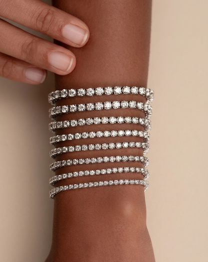 Lab Grown Round Diamond Four Prong Tennis Bracelet in Gold
