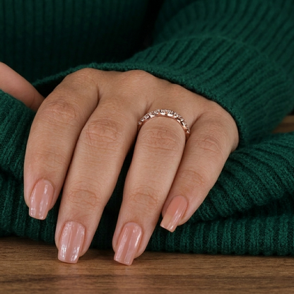 Curved Graduated Round Diamond Contour Wedding Band