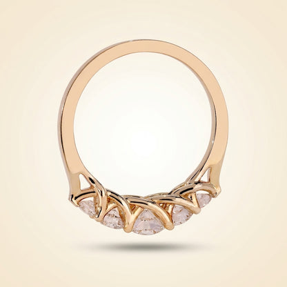 Five-Stone Graduated Round Cut Diamond Band