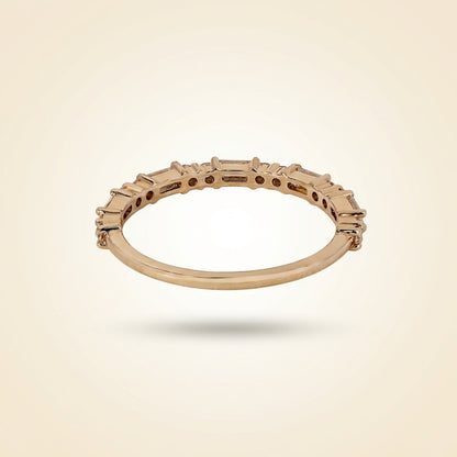 Alternating Baguette and Round Cut Diamond Band