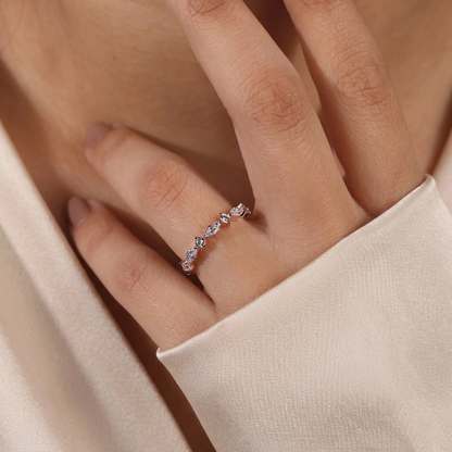Alternating East-West Marquise and Round Diamond Band