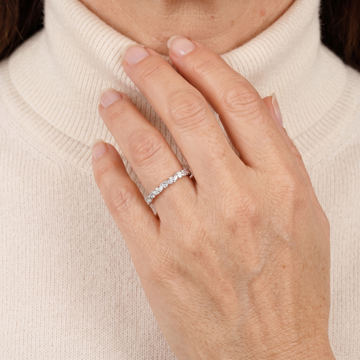 alternating marquise and round half eternity diamond band