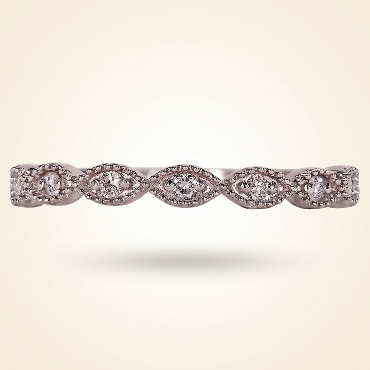 Vintage-Inspired Round Diamond Band