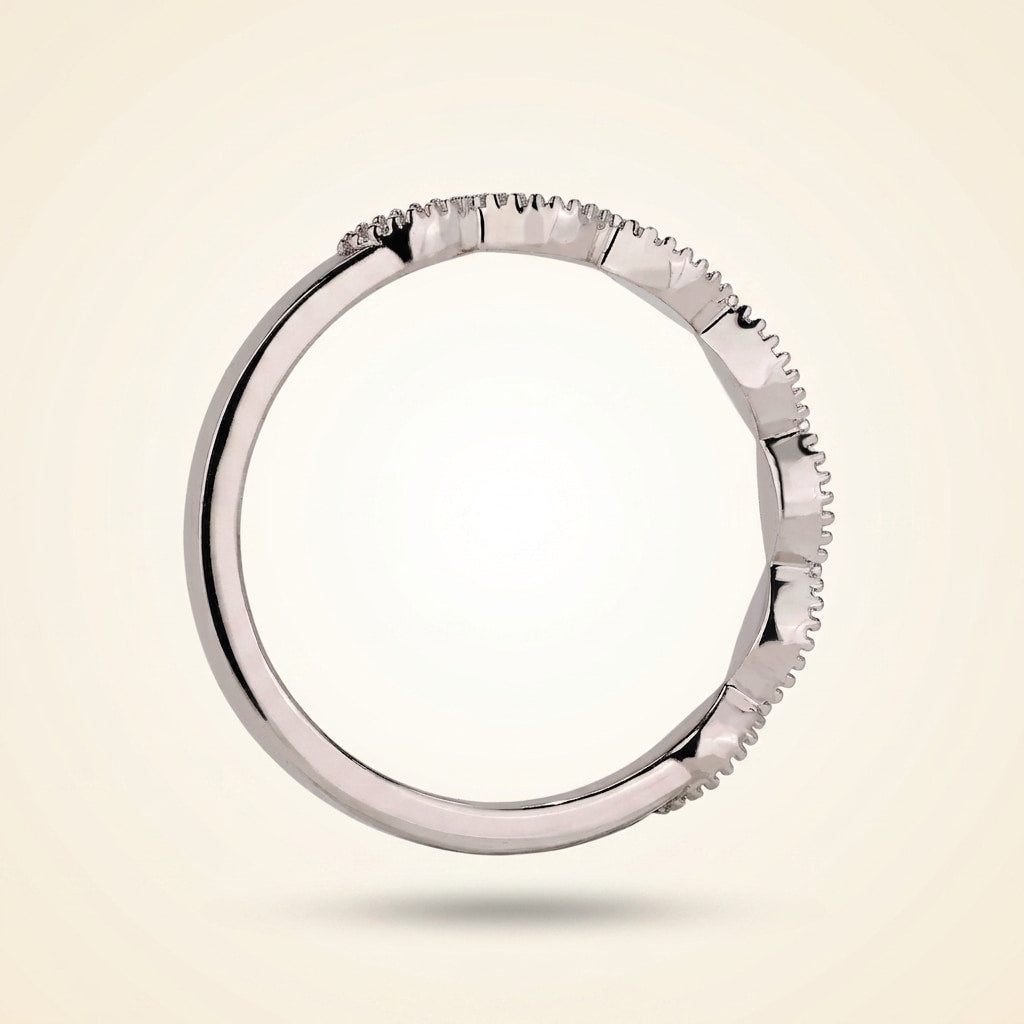 vintage-inspired round diamond band