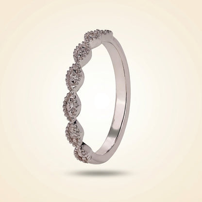 Vintage-Inspired Round Diamond Band