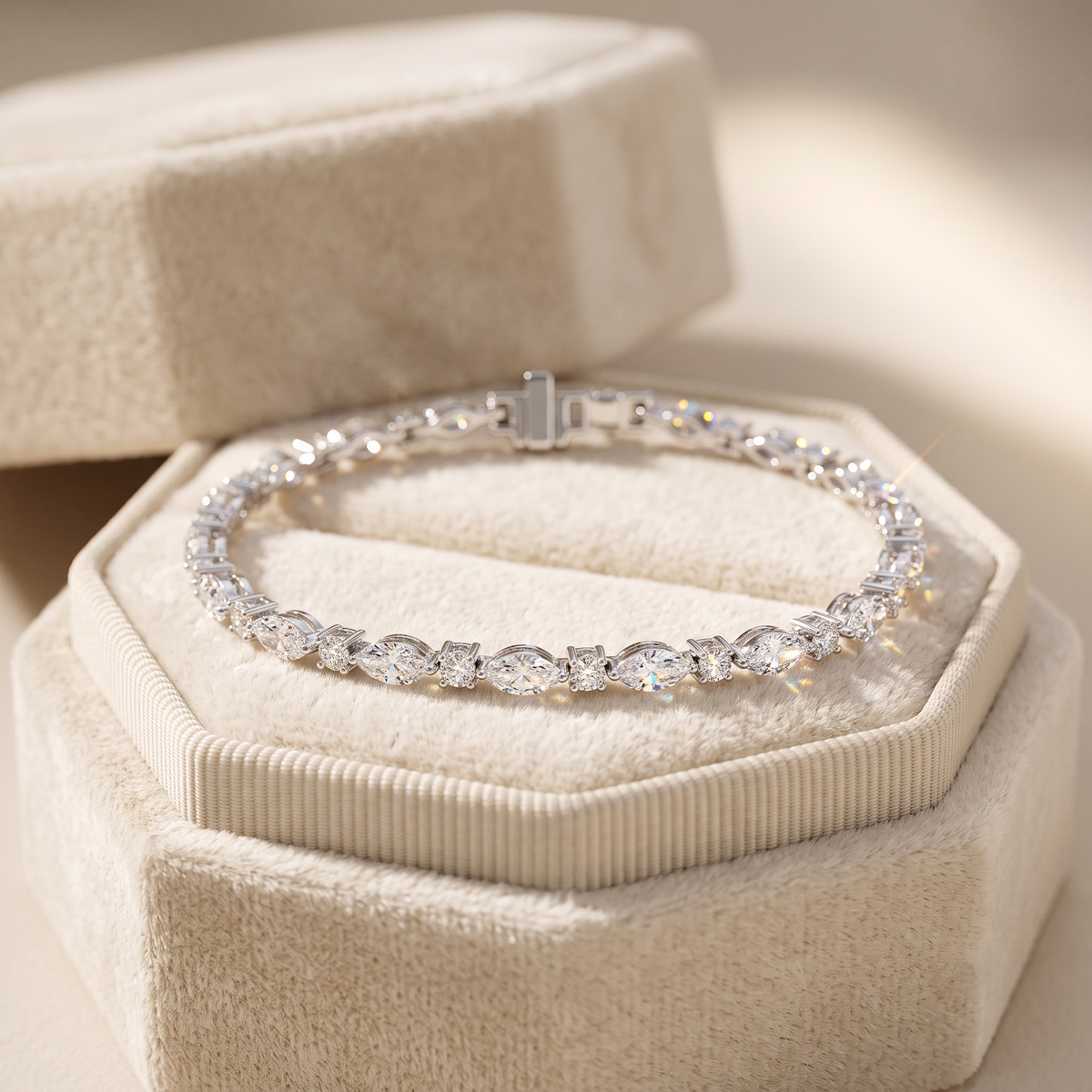 alternating marquise and round diamond tennis bracelet