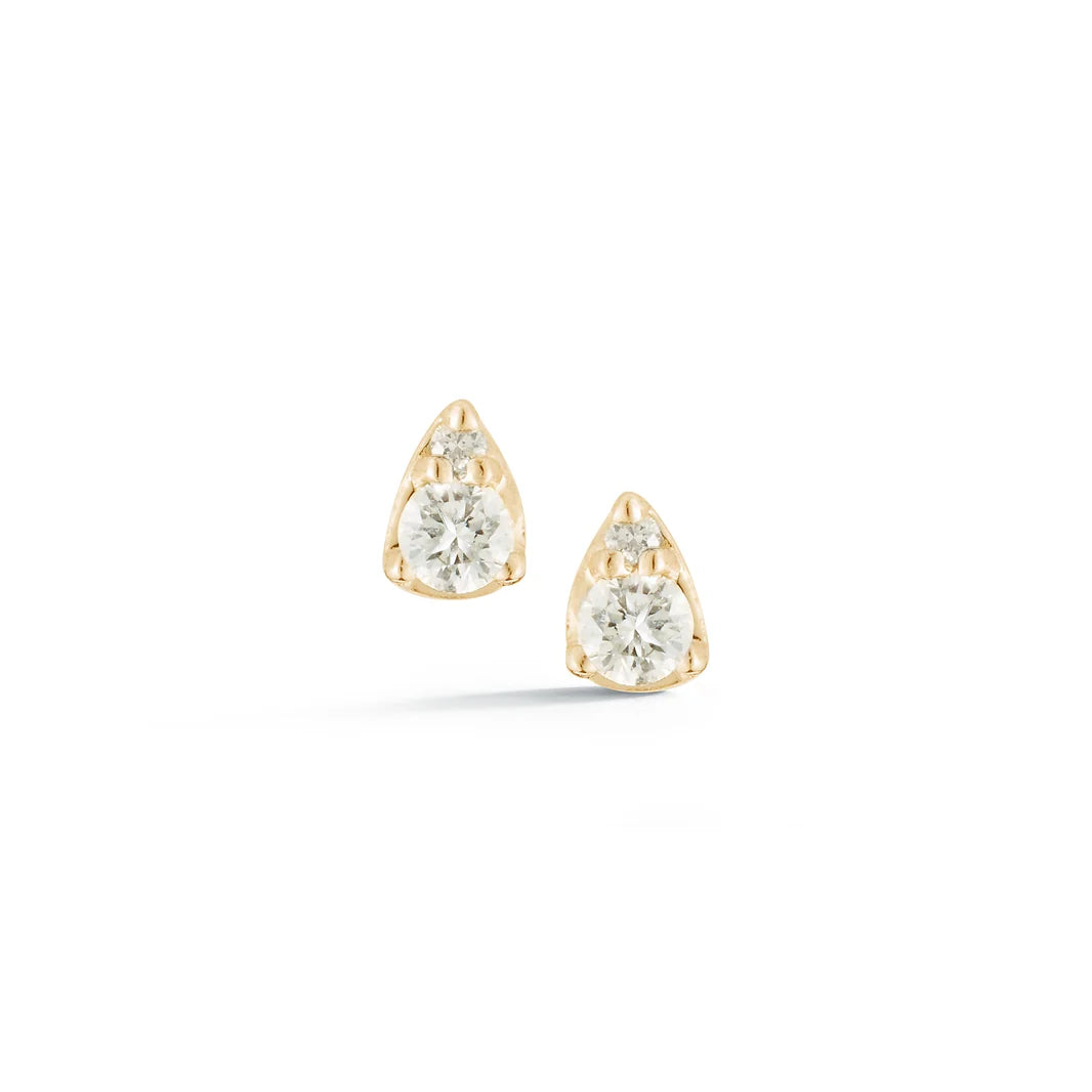 gold pear shaped teardrop diamond cluster stud earrings