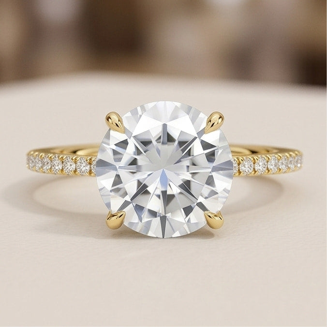 Round Lab Grown Diamond Pavé Engagement Ring in Gold – Four Prong Solitaire with Hidden Halo
