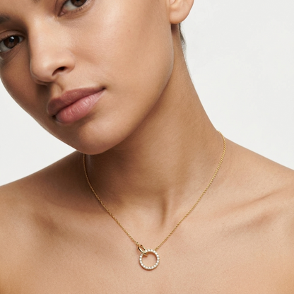 Lab Grown Diamond Circle Pendant Necklace in Yellow Gold