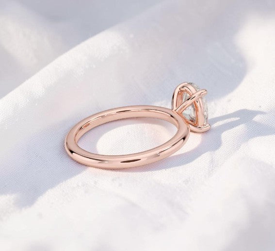 14K Gold 1 Carat Oval Cut Lab Grown Diamond Solitaire Engagement Ring