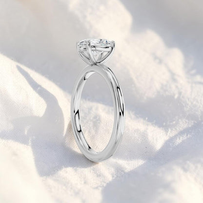 14K Gold 1 Carat Oval Cut Lab Grown Diamond Solitaire Engagement Ring