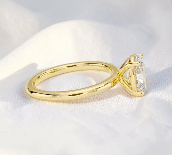 14K Gold 1 Carat Oval Cut Lab Grown Diamond Solitaire Engagement Ring